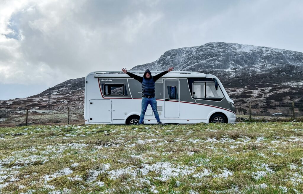 17 Vanlife Tips for Living on the Road » Kampafam